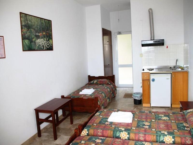 Oasis Apartment Rodakino